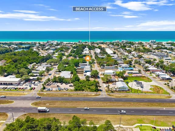Entire Home: Quiet West End - Dazed by the Beach - Image 3